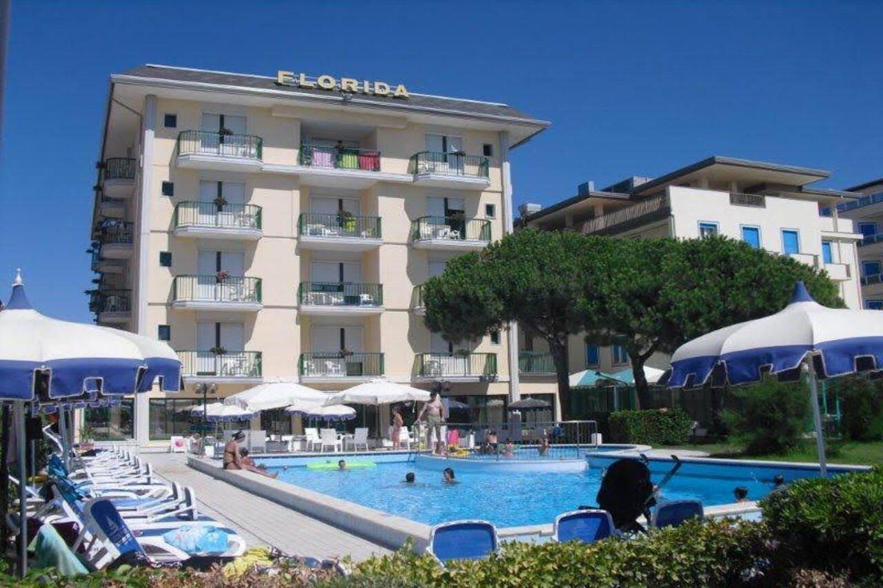 Hotel Florida Лідо-ді-Єзоло Екстер'єр фото