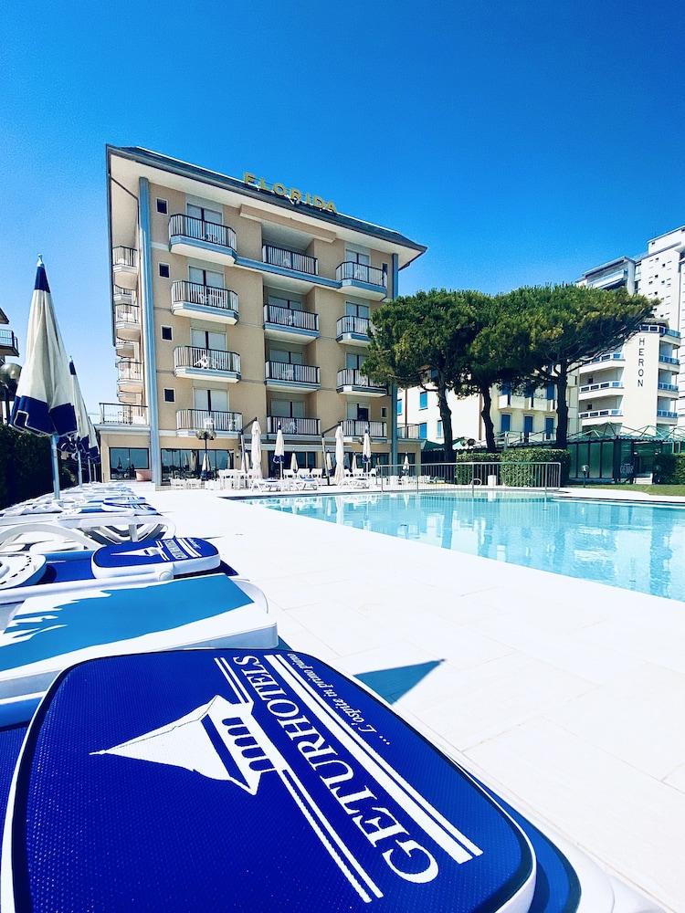 Hotel Florida Лідо-ді-Єзоло Екстер'єр фото